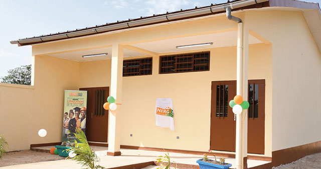 ci-energies-offre-une-salle-d-etude-a-la-pouponniere-de-bouake