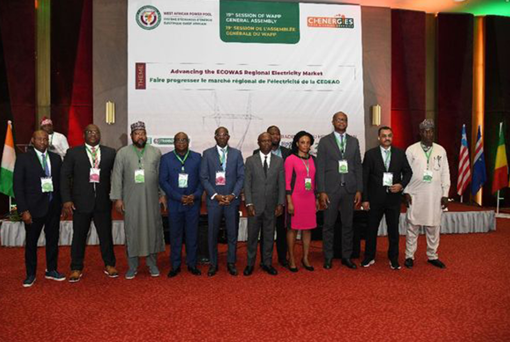 le-salon-international-des-ressources-extractives-et-energetiques-ouvre-officiellement-ses-portes
