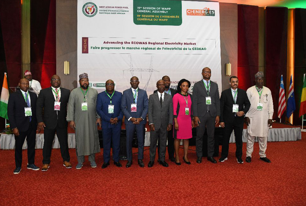 le-salon-international-des-ressources-extractives-et-energetiques-ouvre-officiellement-ses-portes